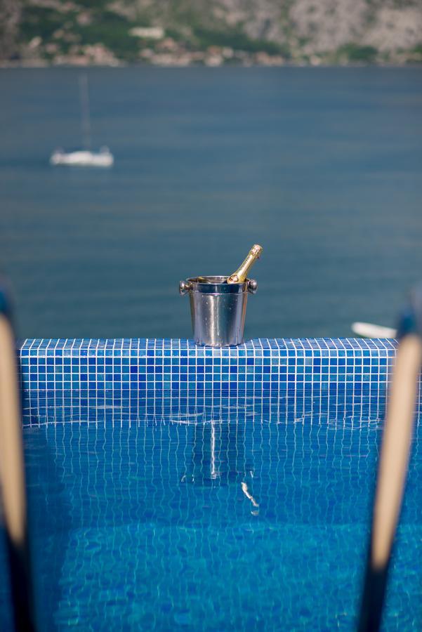 Stoliva Residence With Infinity Pool Kotor Kültér fotó